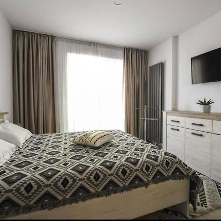 Alezzi Beach Resort Nautica Нэводари Экстерьер фото