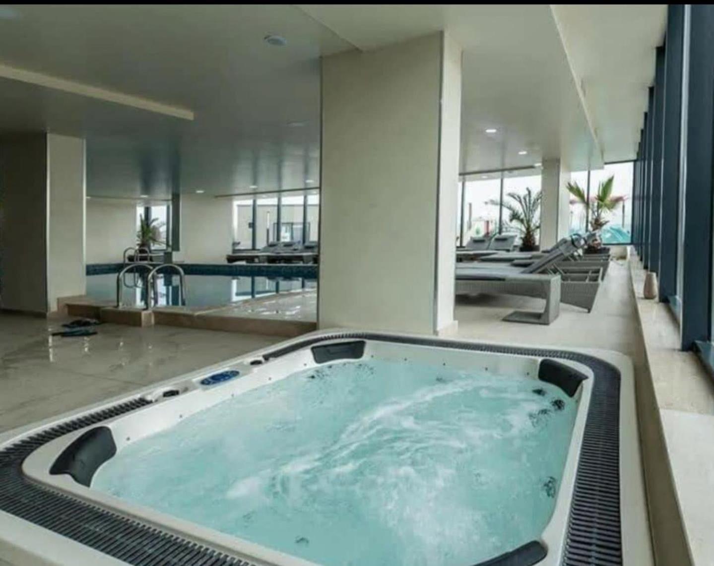 Alezzi Beach Resort Nautica Нэводари Экстерьер фото